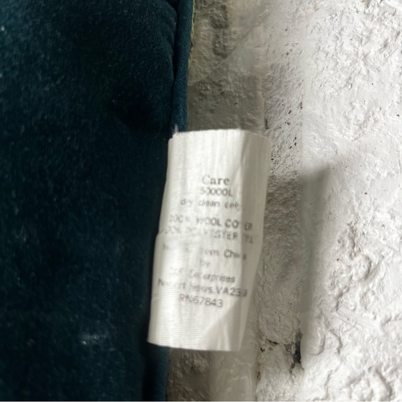 Accent Pillows in Blue with Geometric Pattern - Picture 3 of 7